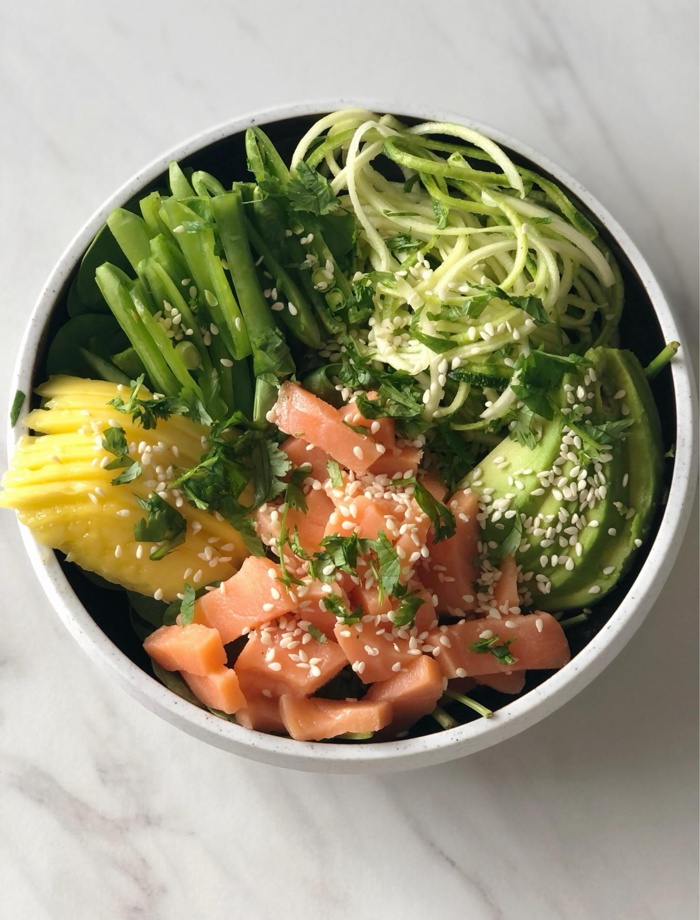 Frisk bowl med grønnsaker